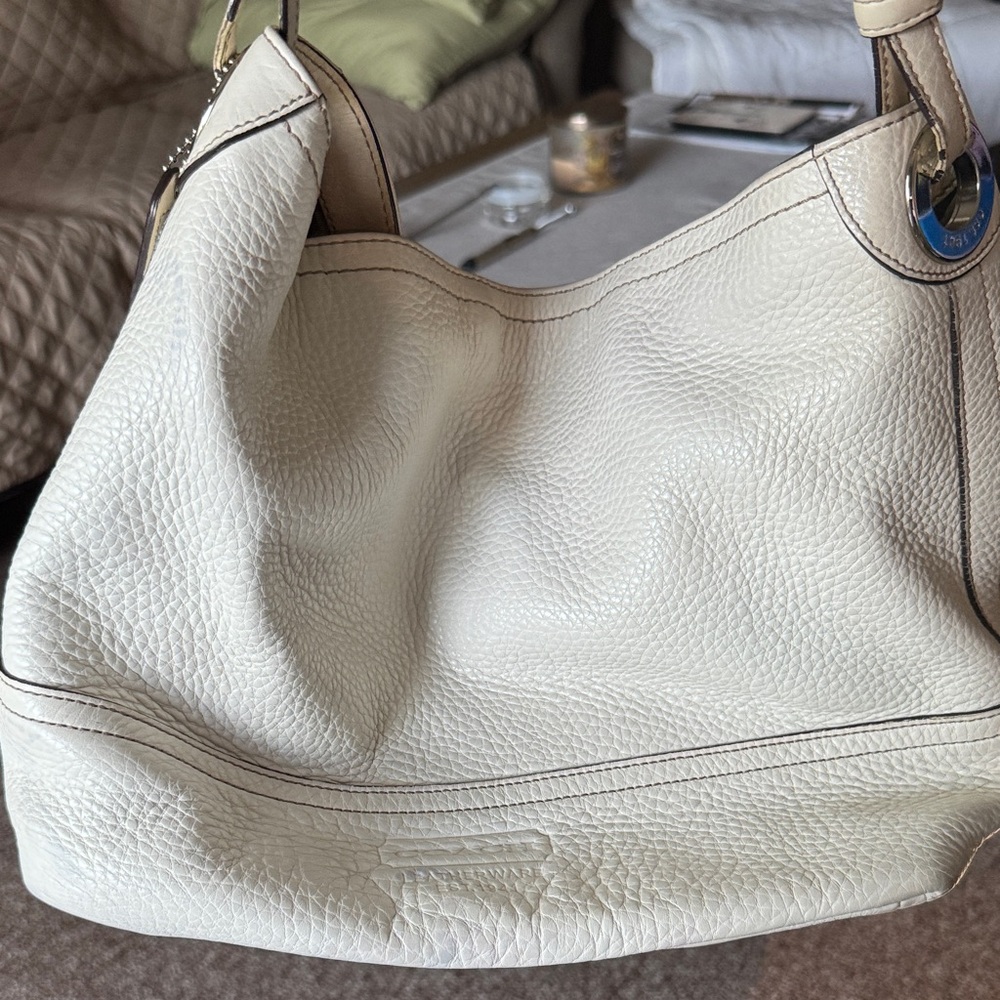 Elegant Cream Leather Hobo Bag